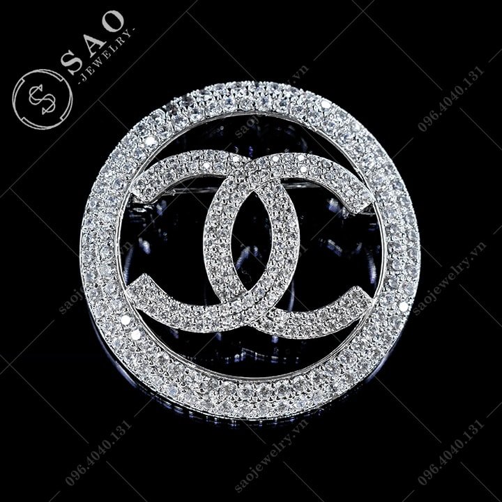 Other jewelry NEW CHANEL LOGO CC  STRASS AB BROOCH5207 IN GOLD METAL NEW  GOLDEN BROOCH ref376150  Joli Closet